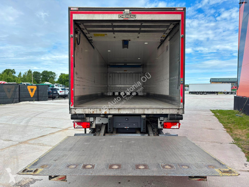 شاحنة Scania P 320 6x2*4 FRIGOBOCK EK13U / BOX...