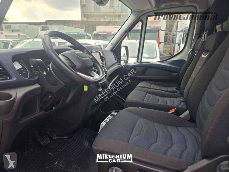 شاحنة Iveco 35-18 HI MATIC 2021 CELLA 4,40 ATP