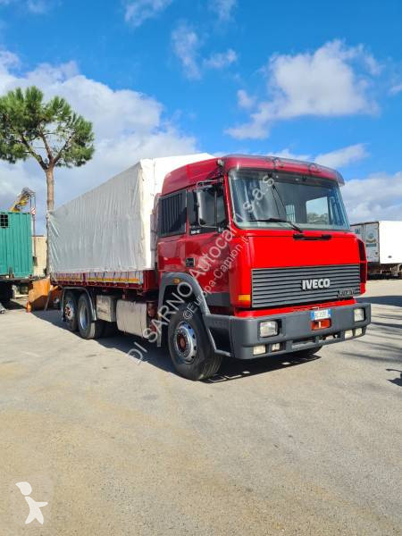 شاحنة Iveco