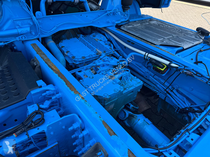 شاحنة Volvo 540 6x2 Chassis Retarder WB 4.80...