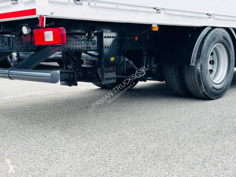 شاحنة Iveco