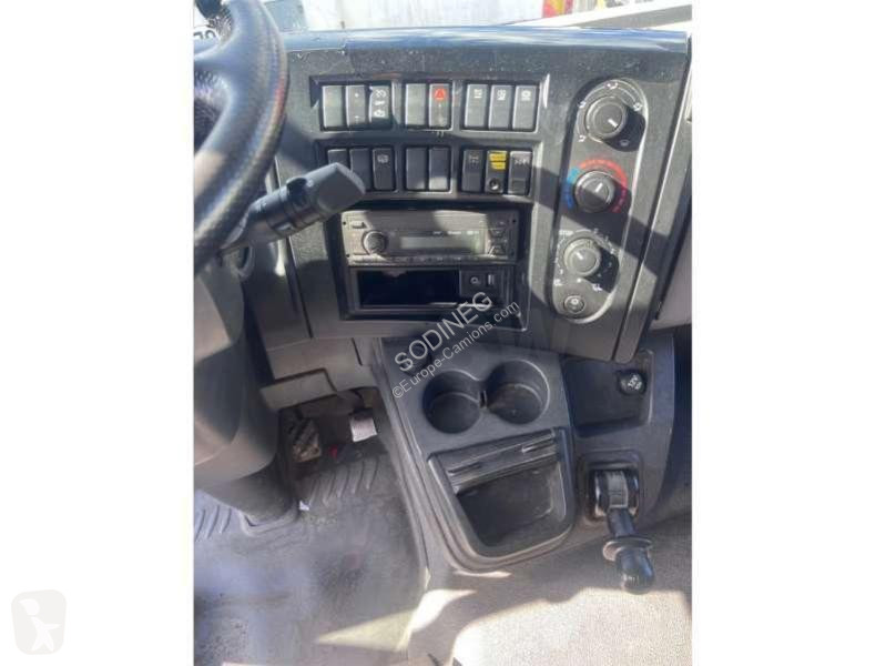 شاحنة Renault  D19 280 4X2