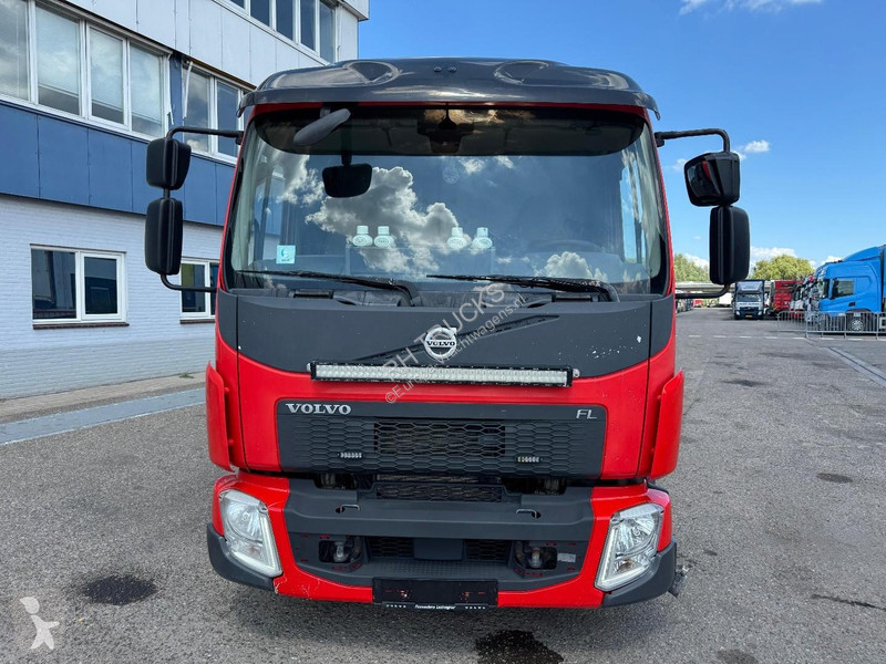 شاحنة Volvo 260 4X2 EURO 6 TOW TRUCK + REMOTE