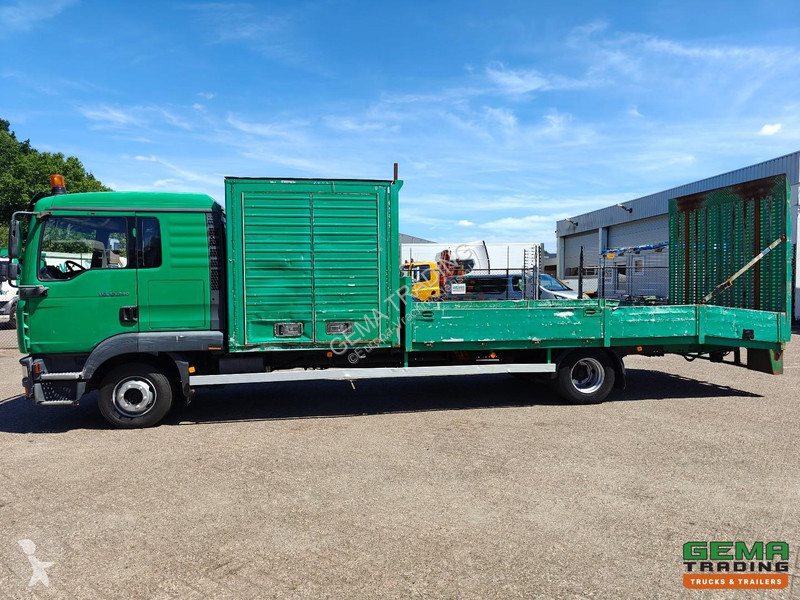 شاحنة MAN 12.240 4x2 Sleeper Cab Euro3 - 6 CIL...