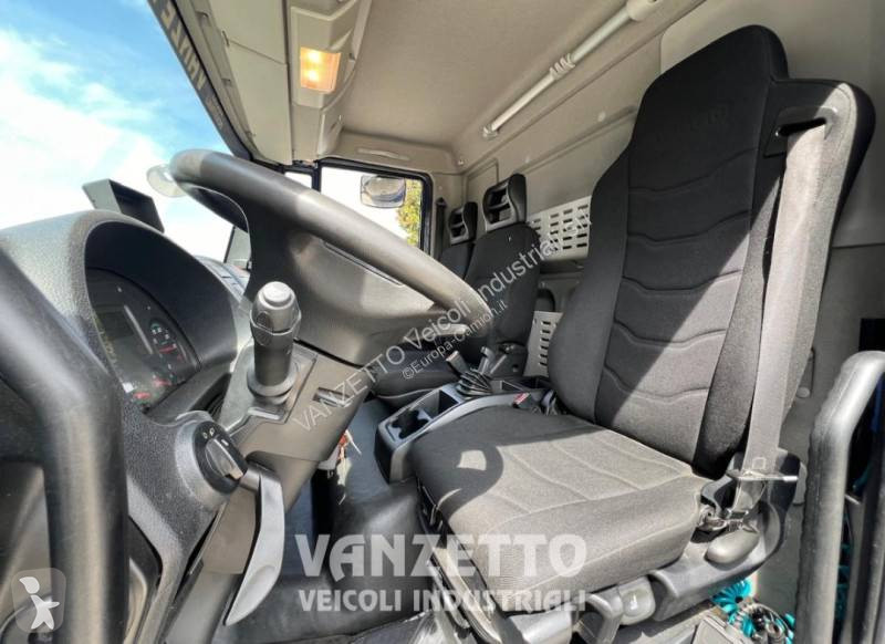 شاحنة Iveco