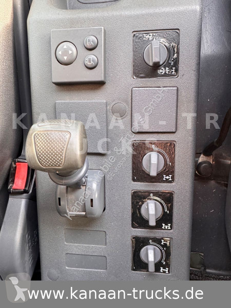 شاحنة Iveco ML100E22WM-BW 4x4 Miltär Camper Exped