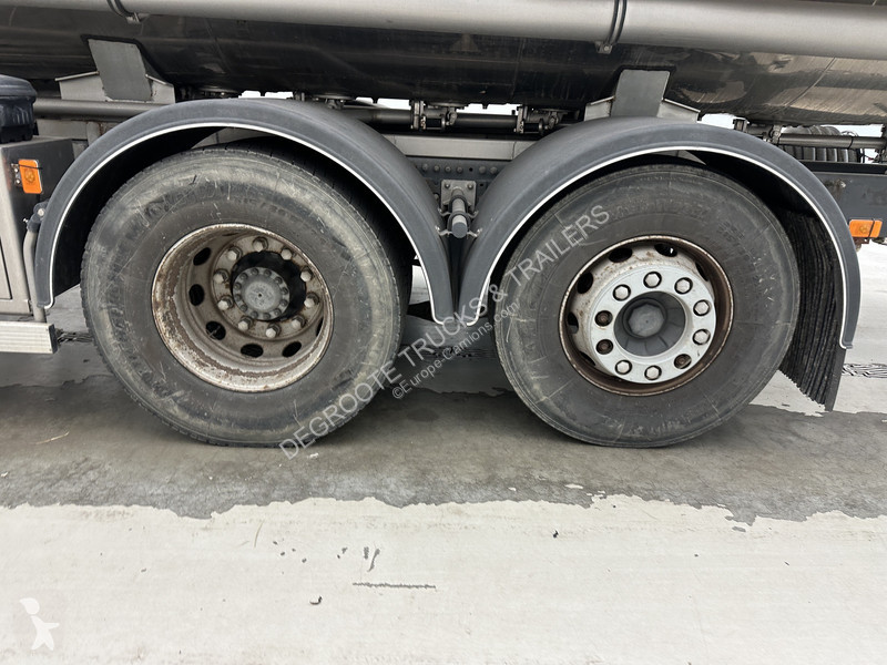 شاحنة Volvo 380*