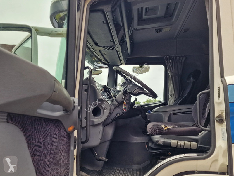 Camion Scania P94 260 - 4x2 - Full air - Manual...