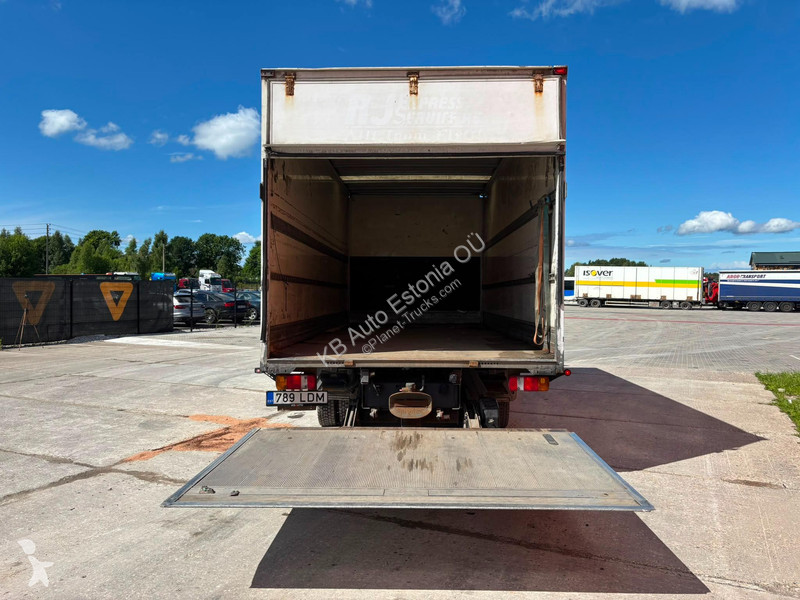 شاحنة Mercedes 818 4x2 BOX L=6076 mm