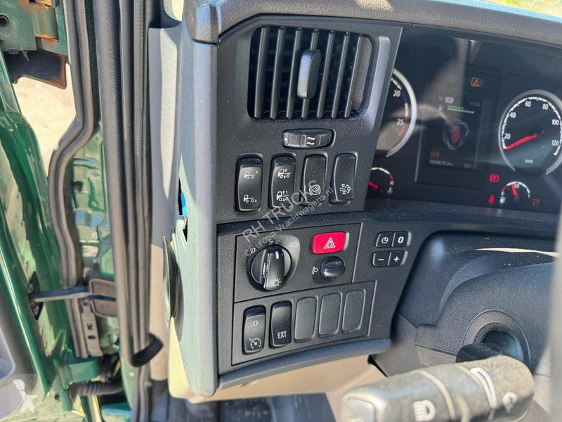 شاحنة Scania 490 8X2 EUO 6 BDF SYSTEM + ETADE
