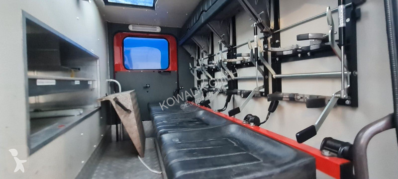 شاحنة MAN Feuerwehr 6x6 Tanklöschfahrzeug 4500/500