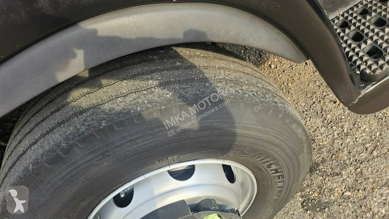 شاحنة Iveco