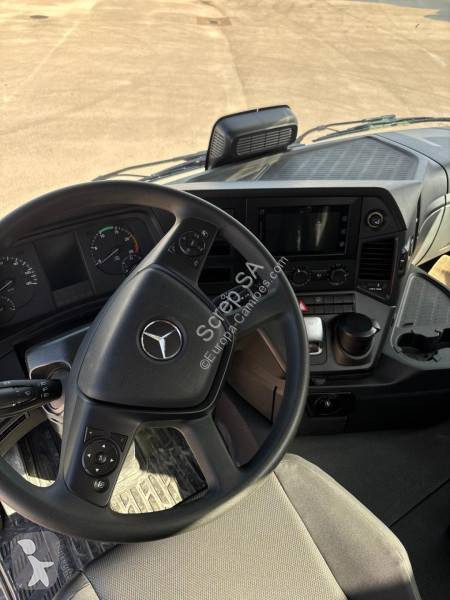 شاحنة Mercedes