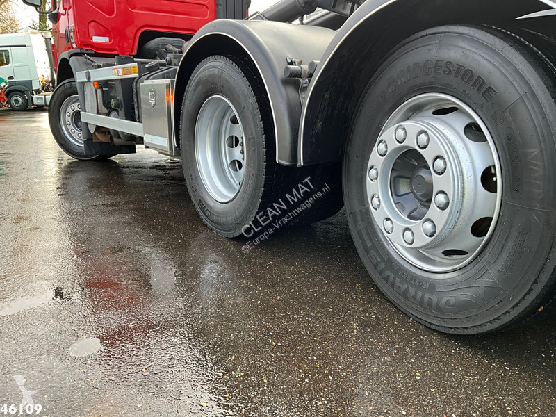 شاحنة Volvo 320 Multilift 21 Ton haakarmsysteem...