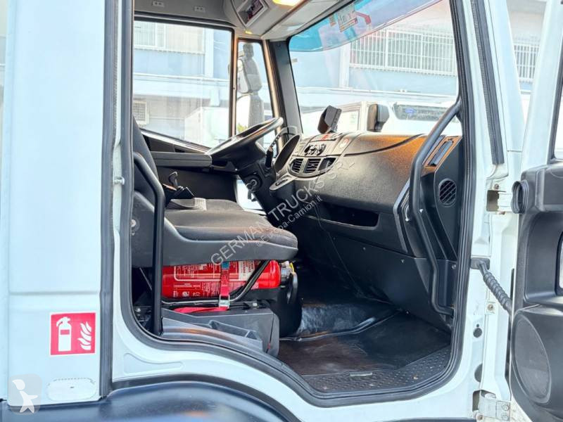 شاحنة Iveco