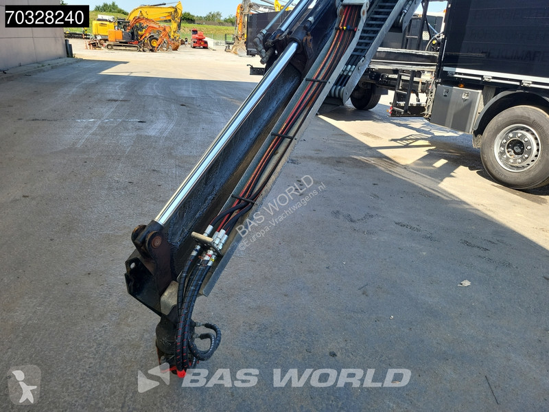 شاحنة Iveco X-Way 570 X-Way 6X2 Fassi F215...