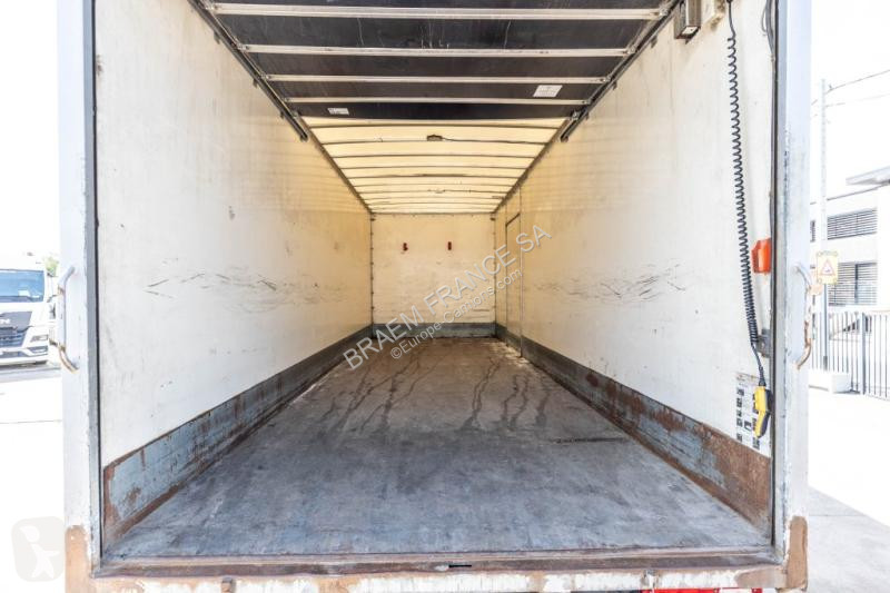 شاحنة Renault  D26.320-6x2+DHOLLANDIA 2T.