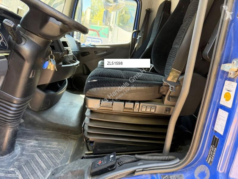Mercedes 1218 truck
