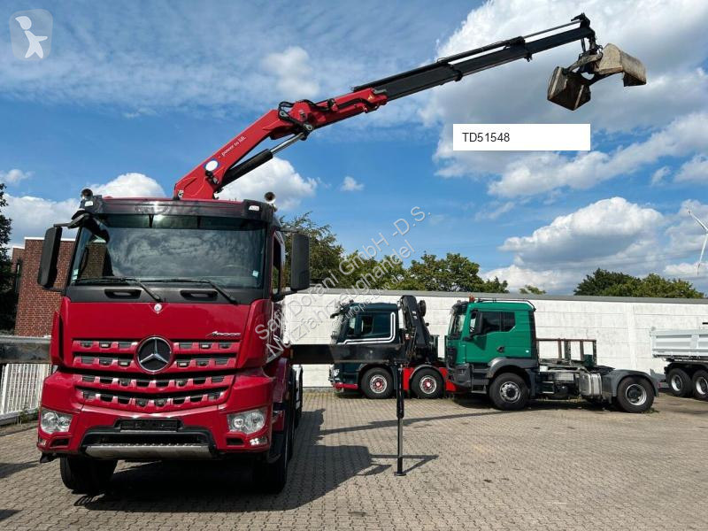 Camion Mercedes 2430