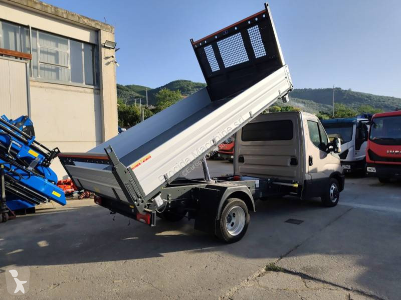شاحنة Iveco
