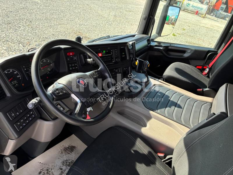 شاحنة Scania ejes 6x2*4 500.26 CHASIS