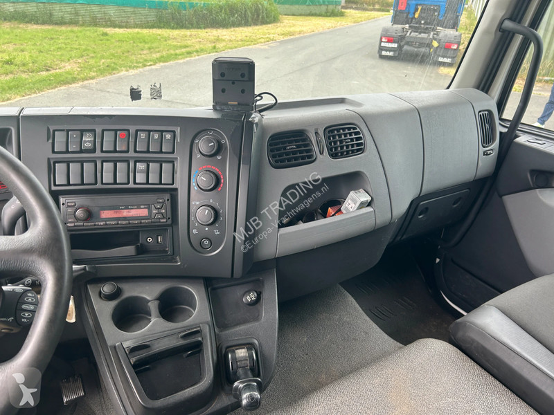 شاحنة Renault D240 D240