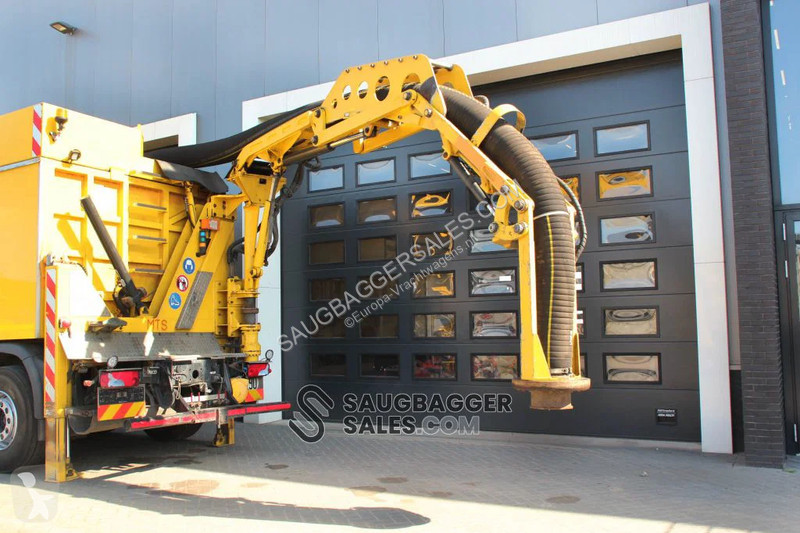 شاحنة MAN MTS 2012 Saugbagger