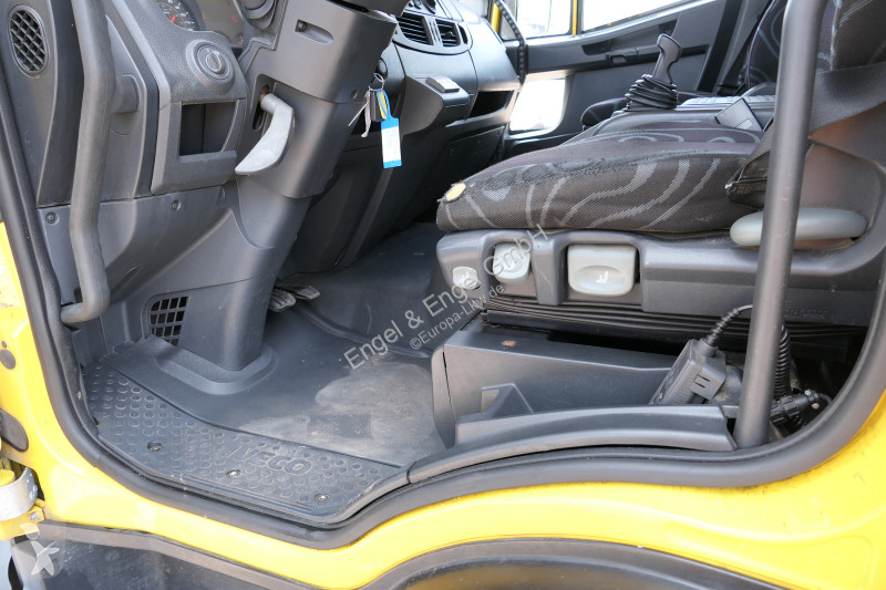 شاحنة Iveco EuroCargo ML 75 E 16 P