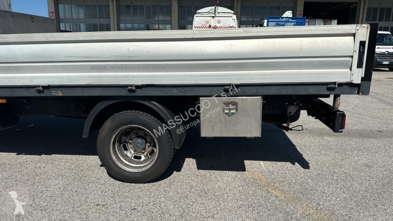 شاحنة Iveco 35-150 4x2