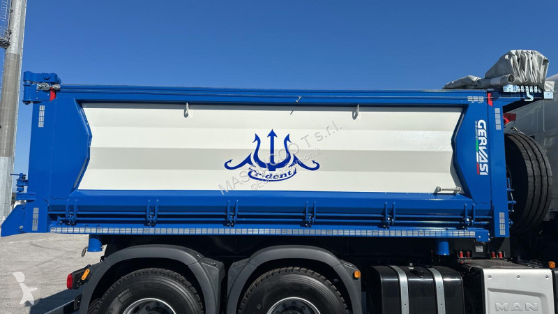 شاحنة MAN TGS 33.520 6x4