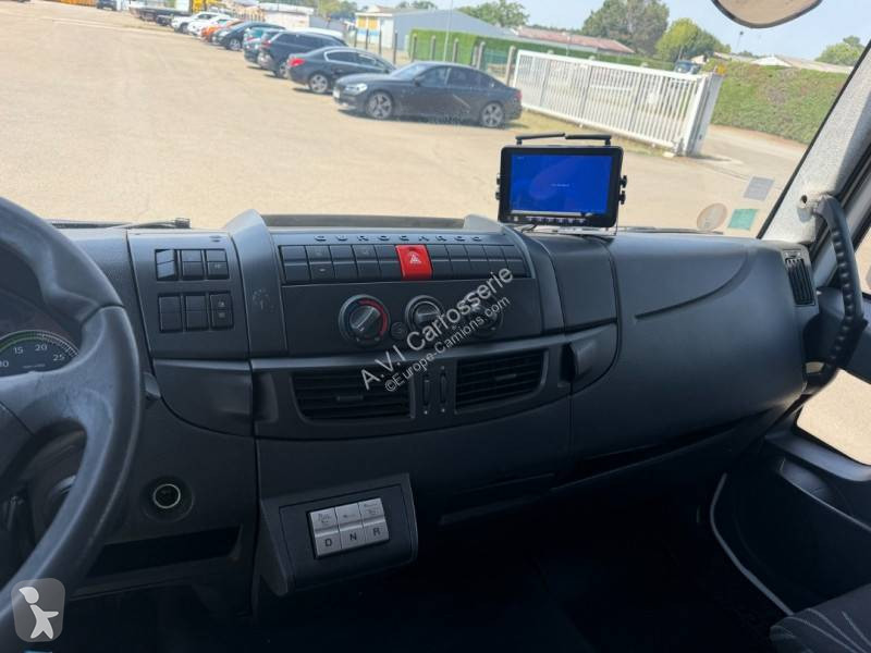 شاحنة Iveco