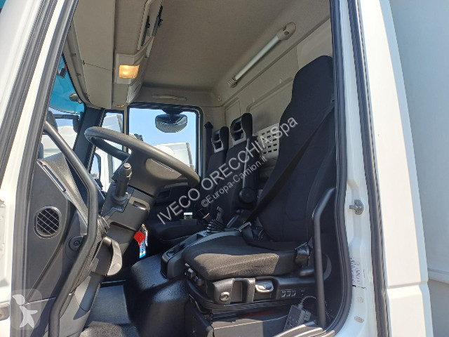 شاحنة Iveco EUROCARGO ML120E25