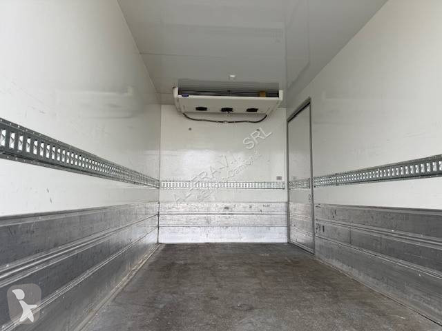 شاحنة Iveco