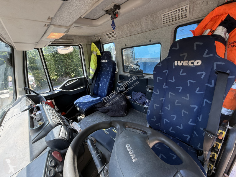 شاحنة Iveco  AD410T45