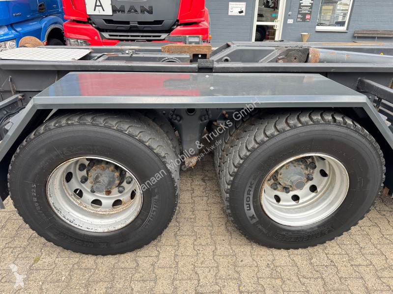 Грузовик Scania 380 B 6x4 Abrollkiper Manual...