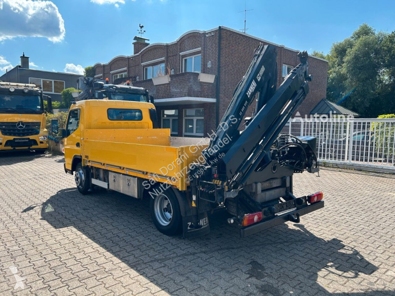 شاحنة Mitsubishi XS 066 DUO
