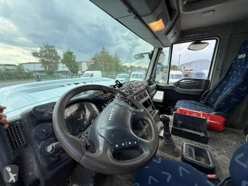 شاحنة Iveco