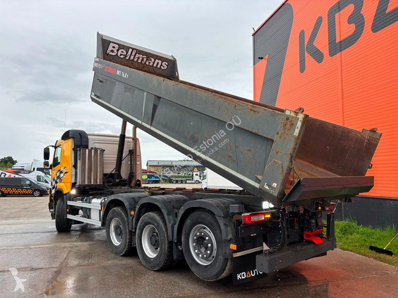 شاحنة Volvo 540 8x4*4 BOX L=6271 mm
