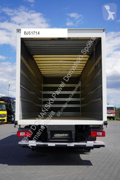Ciężarówka Iveco / 420 / E 6 / KONTENER + WINDA...