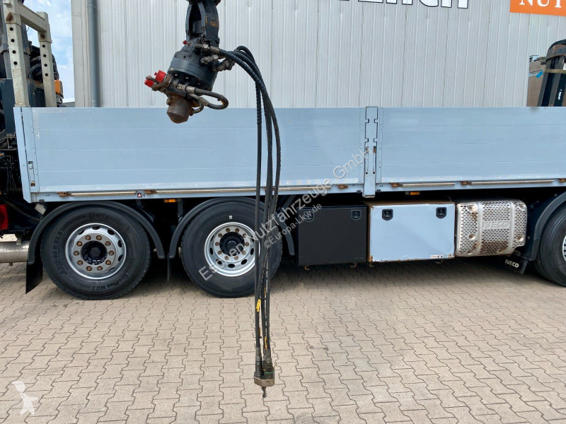 شاحنة Iveco AD320S46 8x2| MKG 26,40m...