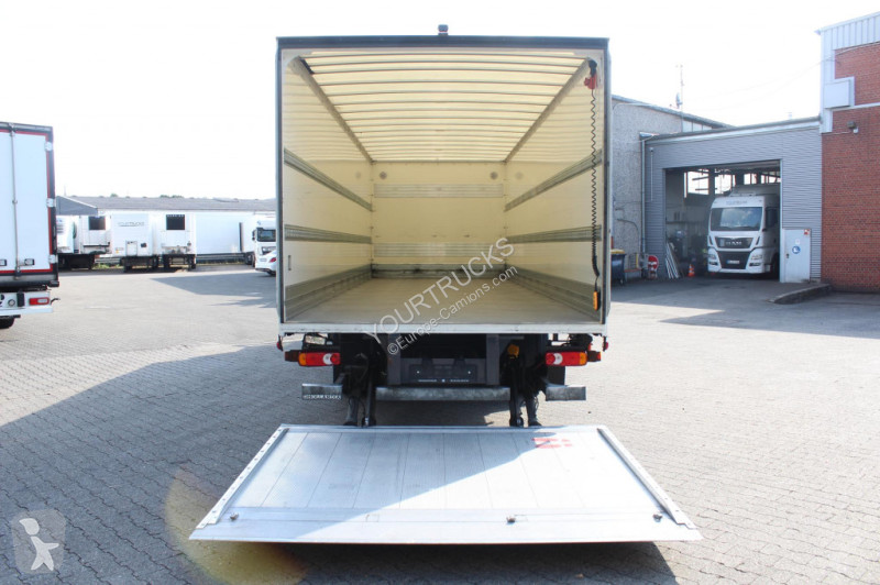 شاحنة Iveco 140-190 E6 Koffer 8 m Klima LBW 1500Kg