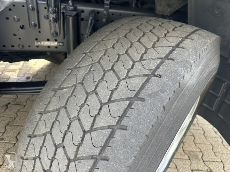 شاحنة  Stralis AD260S36 6x2/4 Stralis AD260S36...