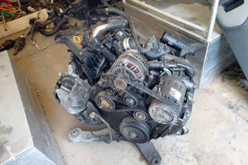 Camion Renault MASTER CAISSE 2,3 DCI 136