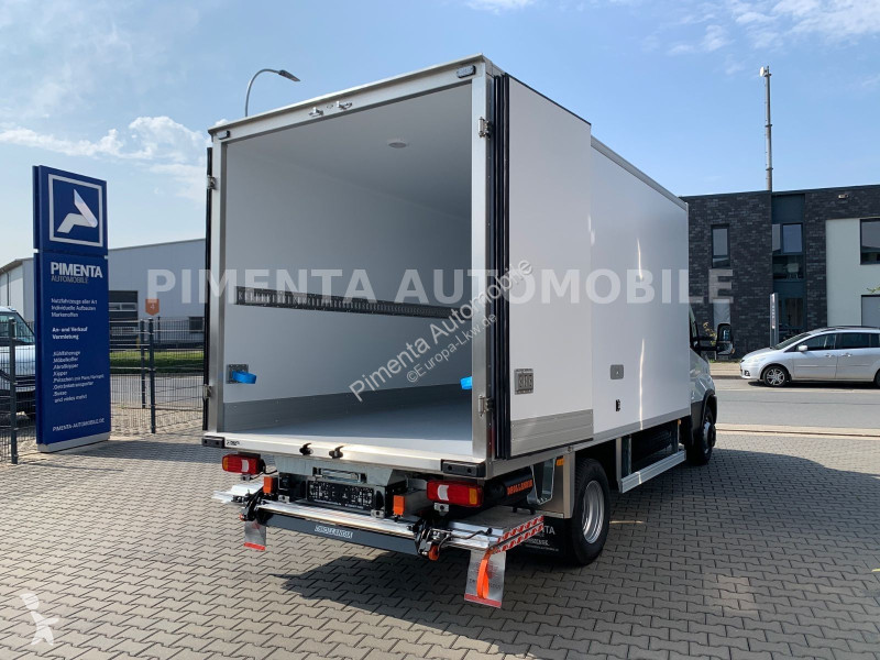 شاحنة Iveco 70C18A8P TK AUT LUFTF V500X...