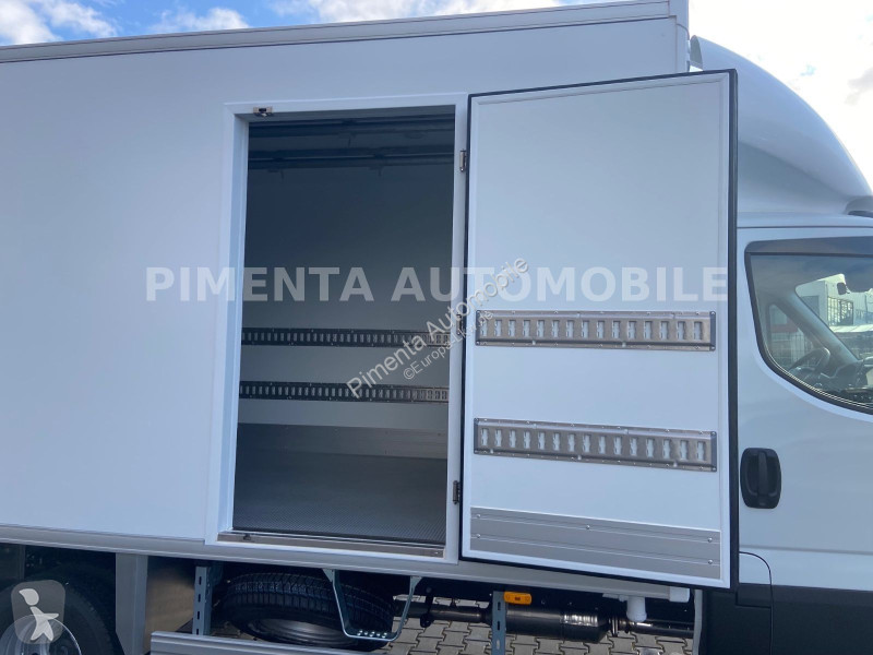 شاحنة Iveco 70C18A8P TK AUT LUFTFED ROHRBAHNEN...