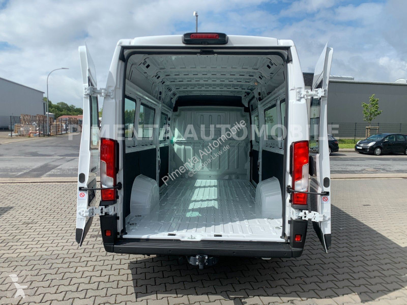 Furgoneta Fiat Maxi L4H2 NAVI AHK KLIMA 4,25t