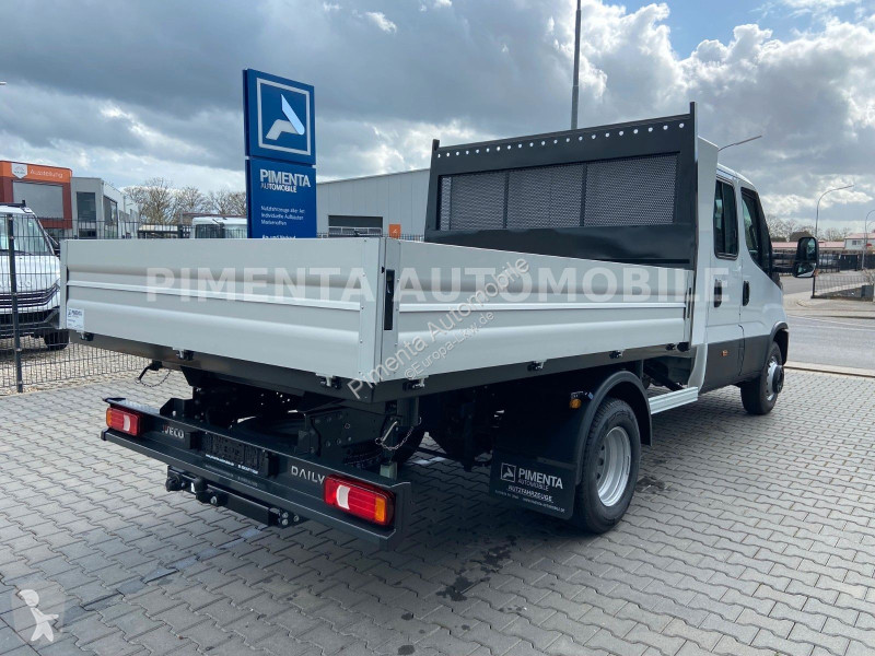 شاحنة Iveco 70C18HD MY26 3SKIPPER KISTE DIFFSP...