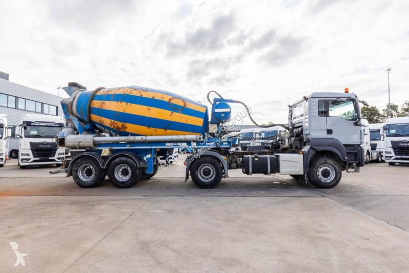 Camión MAN 18.400 BLS-4X4+LIEBHERR 10M3(2018)