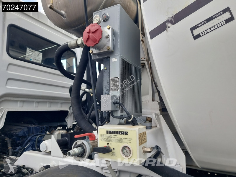 شاحنة Shacman L3000 8X4 NEW 8m3 Liebherr Mixer...