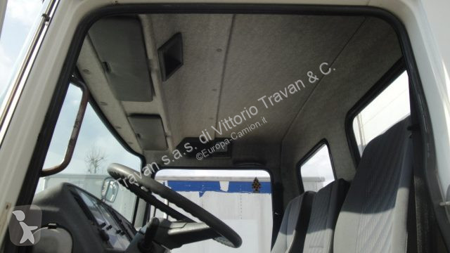 Camion Nissan M 90 150 CASSONE DA 6.90